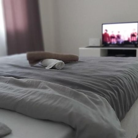 Apartman Pavlovic Leskovac  Buitenkant foto
