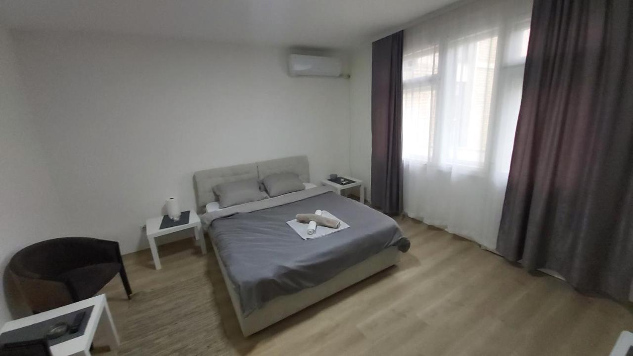 Apartman Pavlovic Leskovac  Buitenkant foto